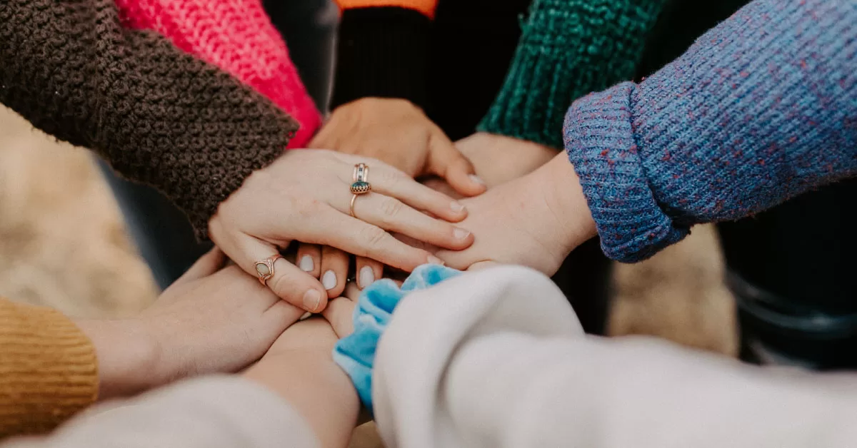 Receptionist with Peacock Nails